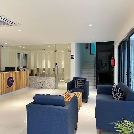 Western Suites Hitech City Гайдарабад Екстер'єр фото