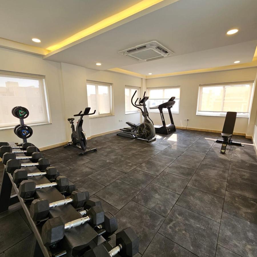 Western Suites Hitech City Гайдарабад Екстер'єр фото